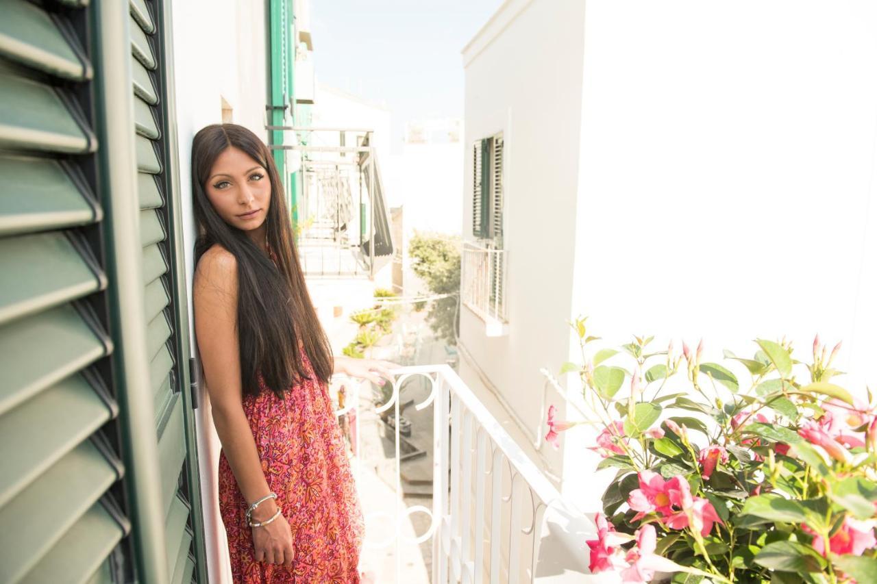 モノーポリPalazzo Absolem Luxuryアパートメント エクステリア 写真